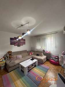 Prodaja stana-Bulevar kralja Petra I, 34m2-Uknjižen